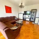 Apartman Lu&ni