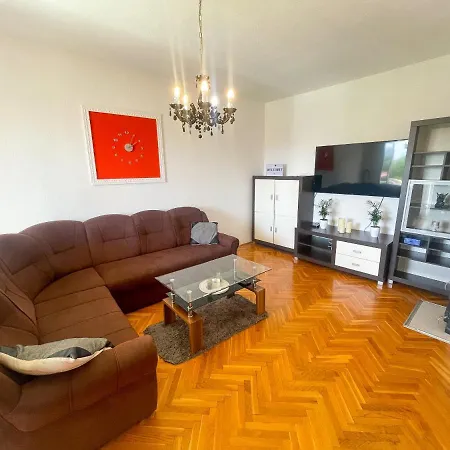 Lu&ni Apartament Dramalj